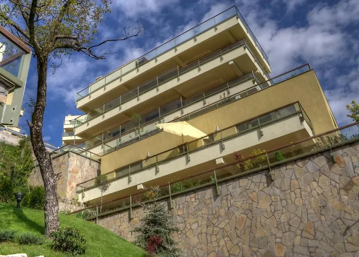 With A View - Luxury - Panoramic View Over The * Brassó